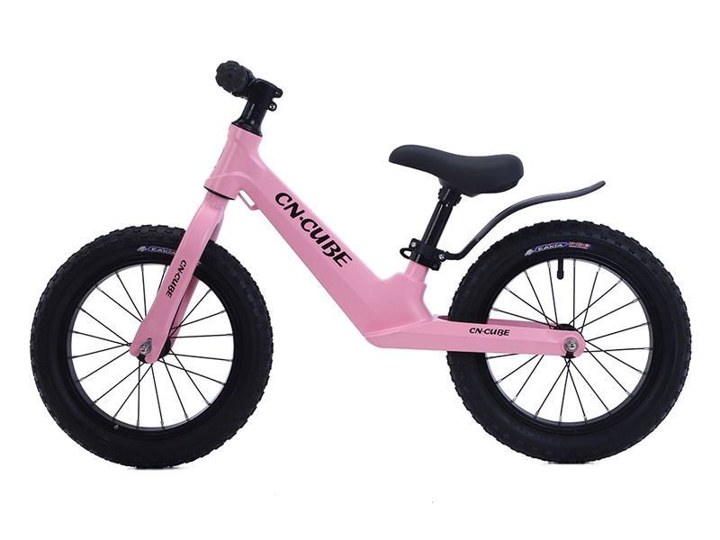 1410M Magnesium Balance Bike