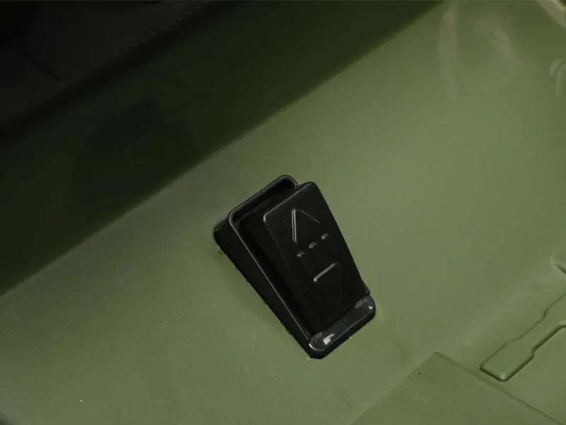 BDQ-1203 12V Ride-On Cars